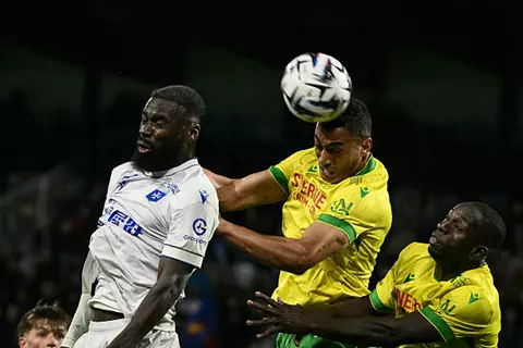 نانت يتعادل مع أوكسير بمشاركة مصطفى محمد.. ورين يهزم أنجيه في الدوري الفرنسي